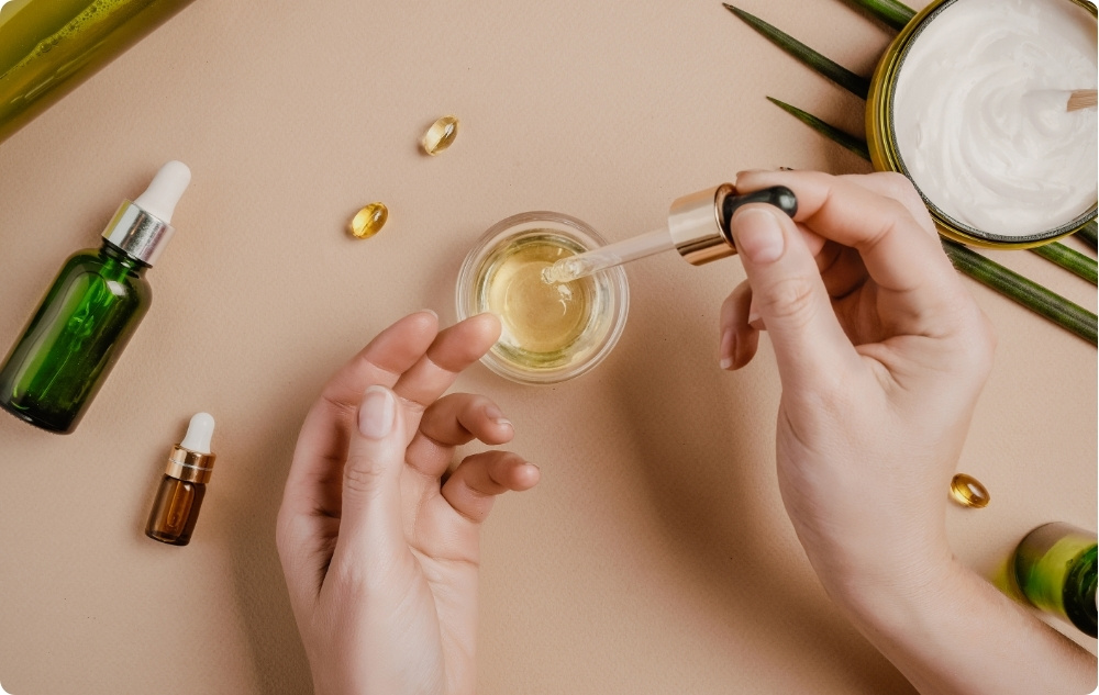 Kaip drėkinamasis veido serumas sausai ir jautriai odai