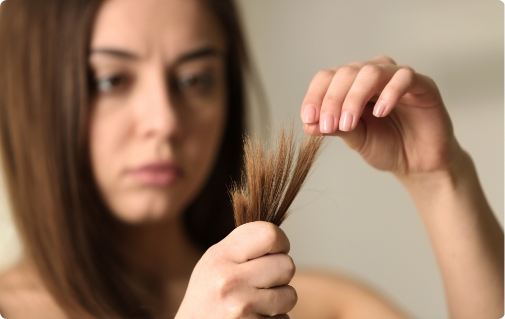 Kaip naktinė priemonė sausiems ir išsišakojusiems plaukų galiukams